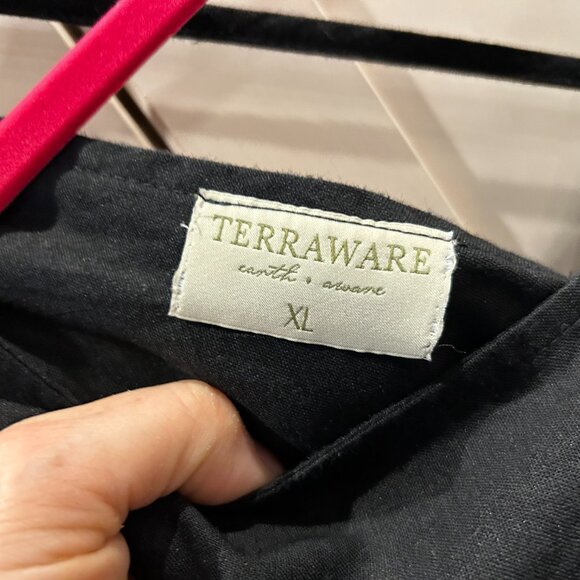 Terra Ware Linen Dress - Picture 4 of 11